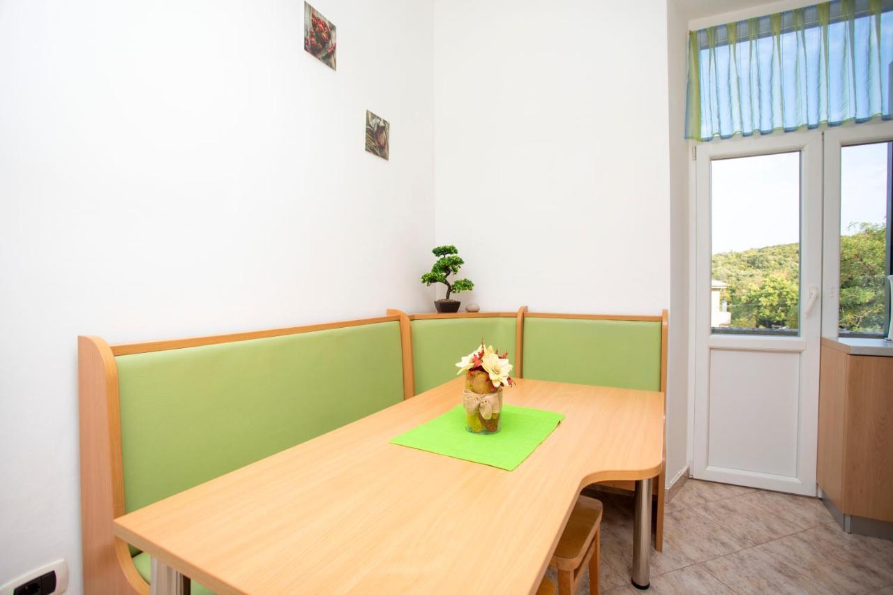Apartman Lidija Koromacno Exterior photo
