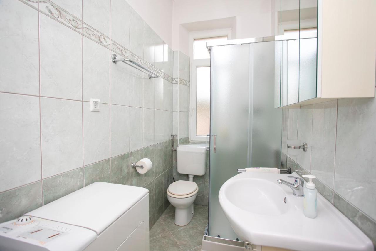 Apartman Lidija Koromacno Exterior photo