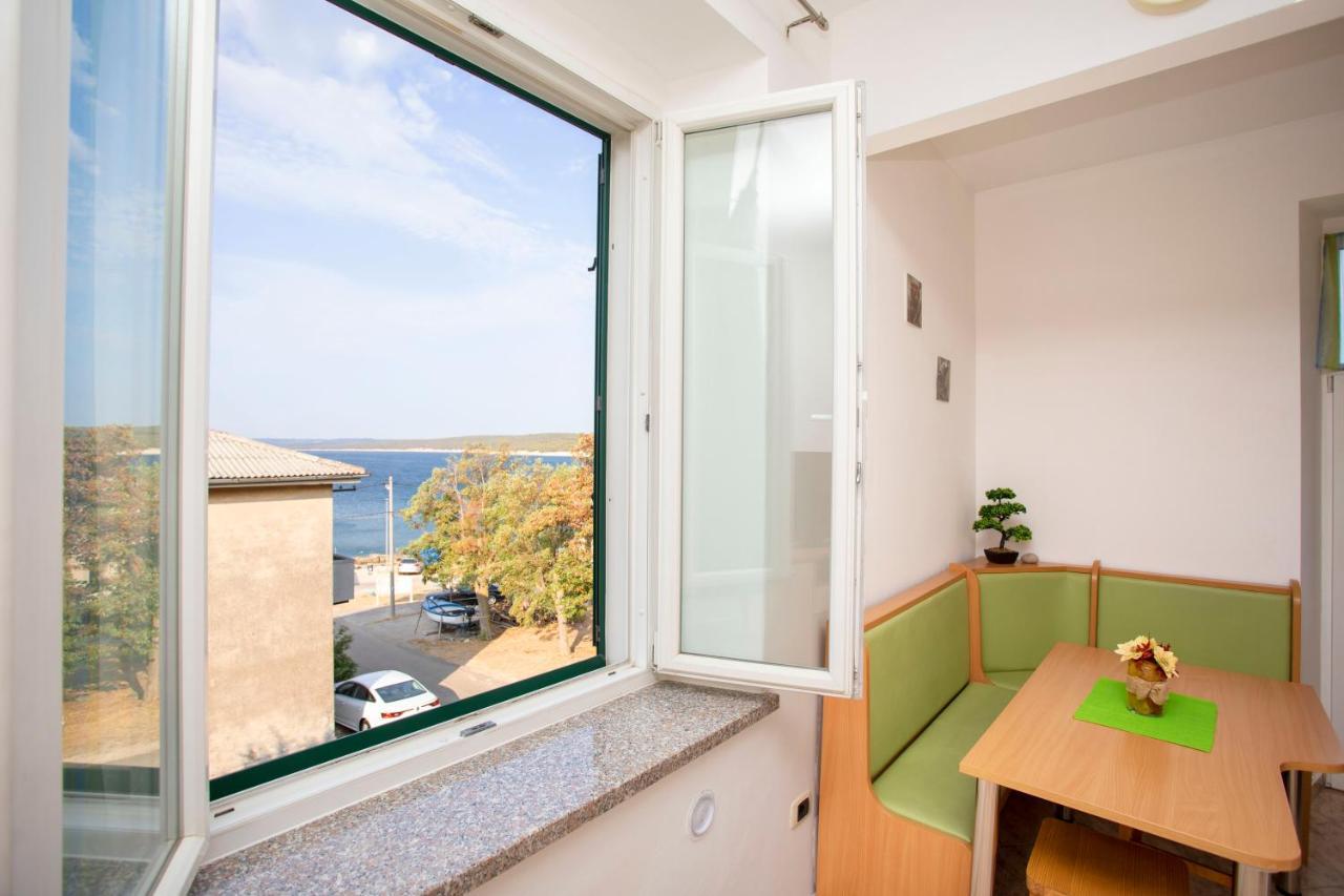 Apartman Lidija Koromacno Exterior photo